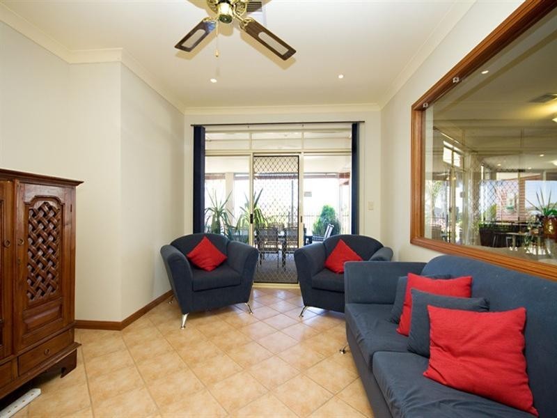 6 Portview Road, Gulfview Heights SA 5096