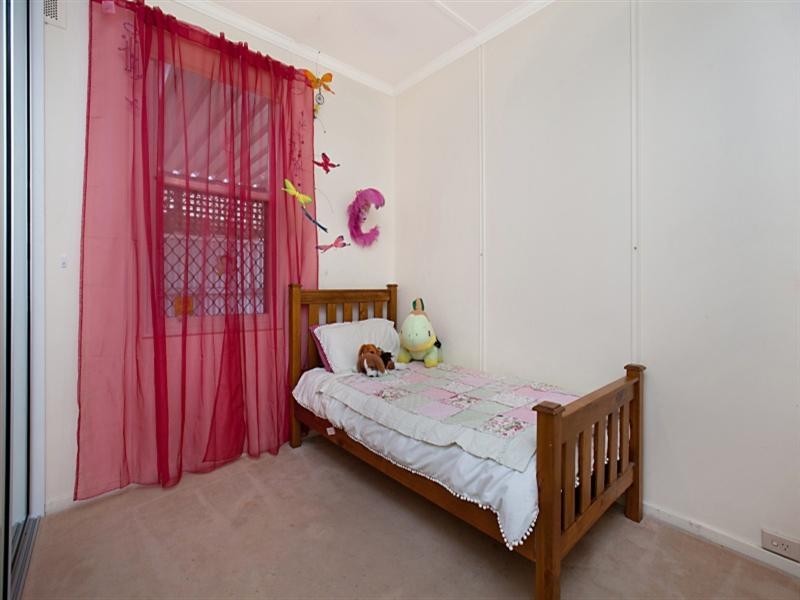 4 Southbury Crescent, Enfield SA 5085