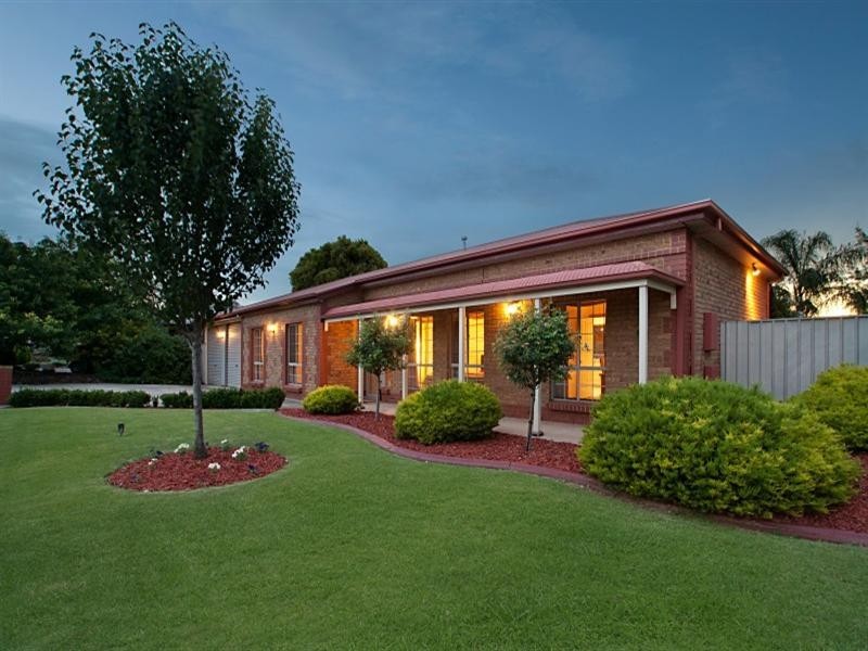 1 Palmyra Street, Modbury Heights SA 5092
