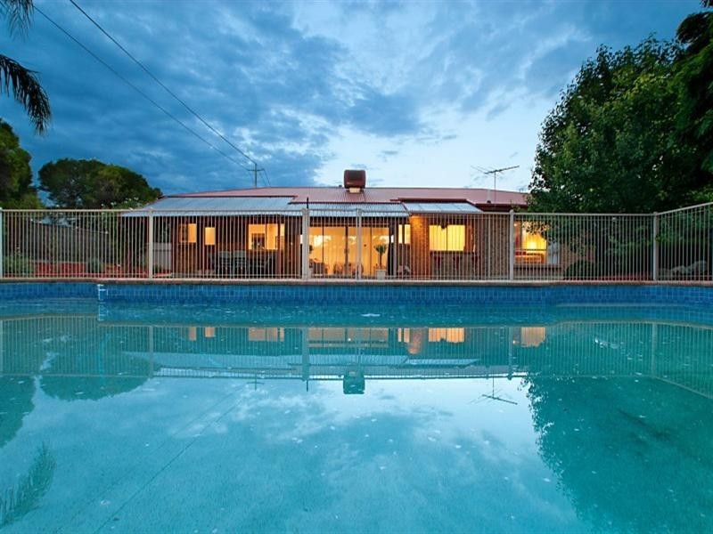 1 Palmyra Street, Modbury Heights SA 5092