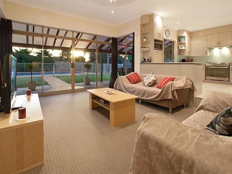 1 Palmyra Street, Modbury Heights SA 5092