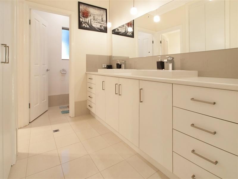 1 Palmyra Street, Modbury Heights SA 5092