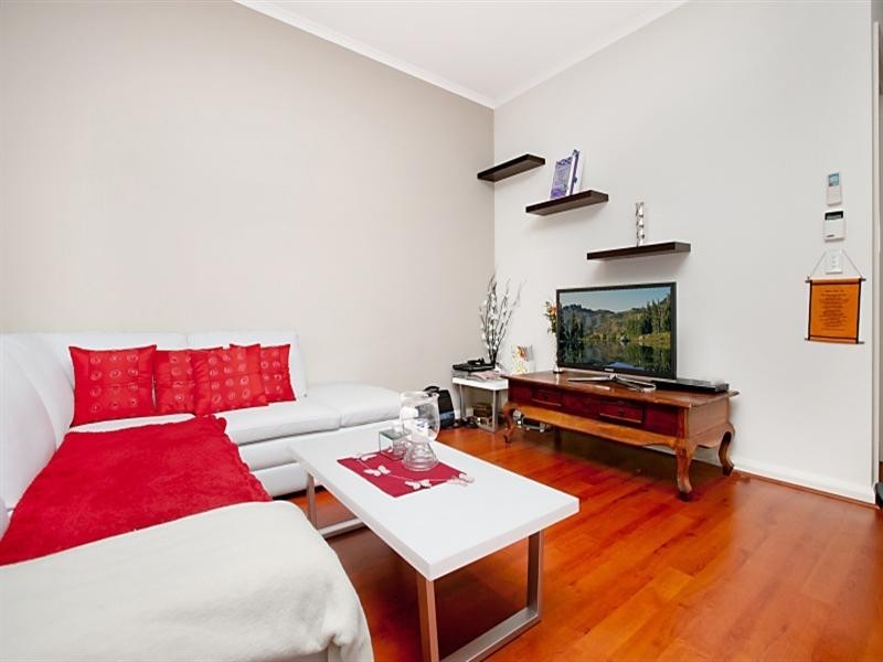 39 Adeline Street, Mawson Lakes SA 5095