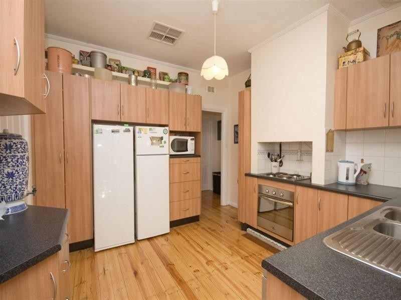 33 High Avenue, Clearview SA 5085