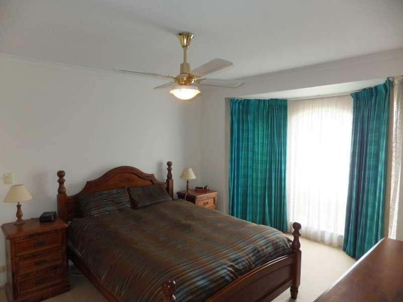 18 Farnborough Street, Oakden SA 5086