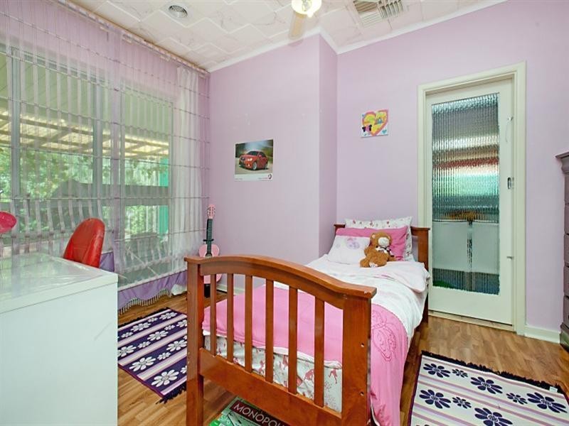 87 Collingbourne Drive, Elizabeth Vale SA 5112