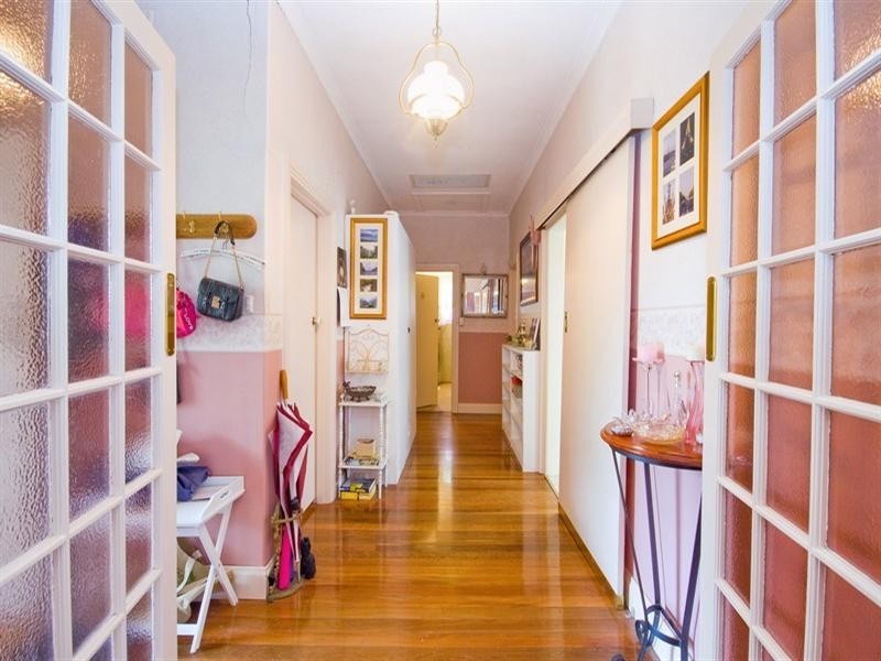 13 Selkirk Avenue, Clearview SA 5085