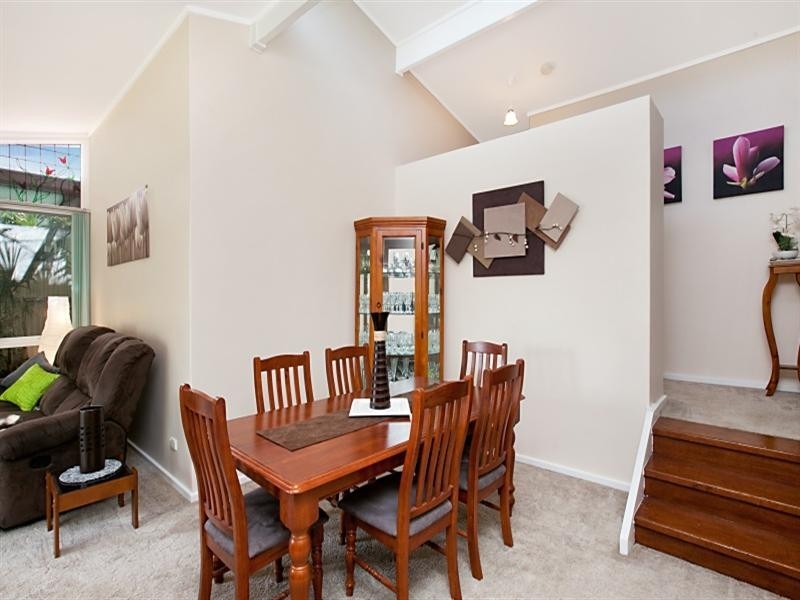 24 Chapel Road, Para Vista SA 5093