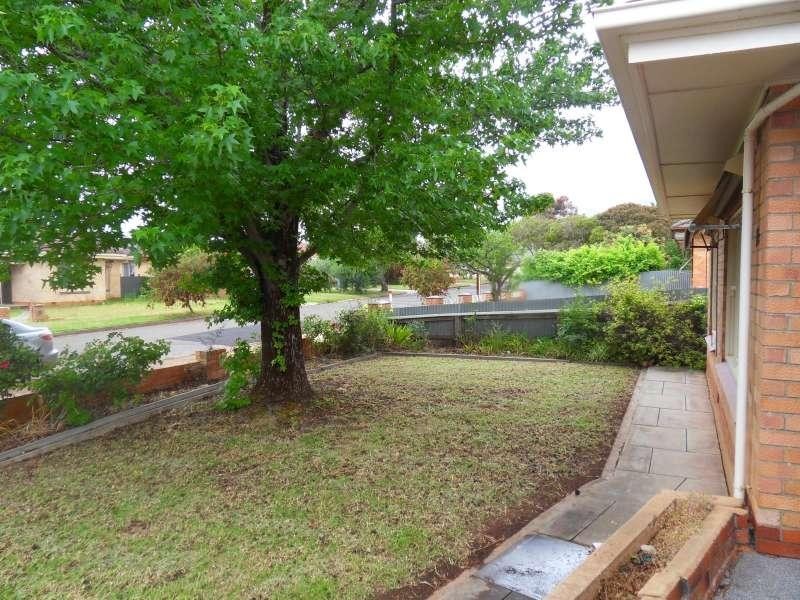 12 Weaver Street, Hectorville SA 5073