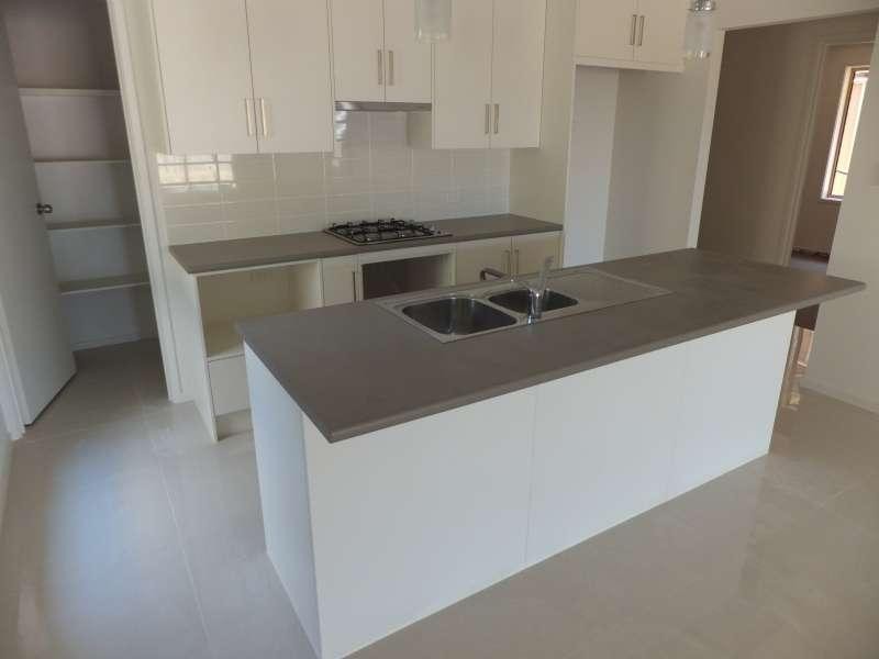 99 Flinders Drive, Valley View SA 5093