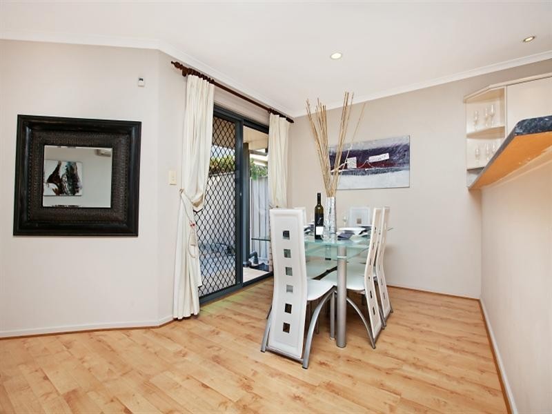 8 Nestor Street, Hillcrest SA 5086