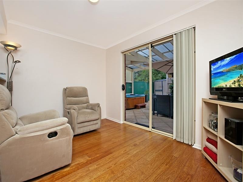 1/1 Elmglade Drive, Oakden SA 5086