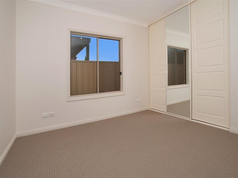 10 Centenary Avenue, Findon SA 5023