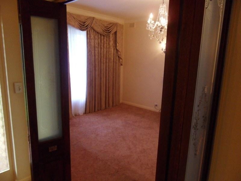 10 Branson Avenue, Clearview SA 5085