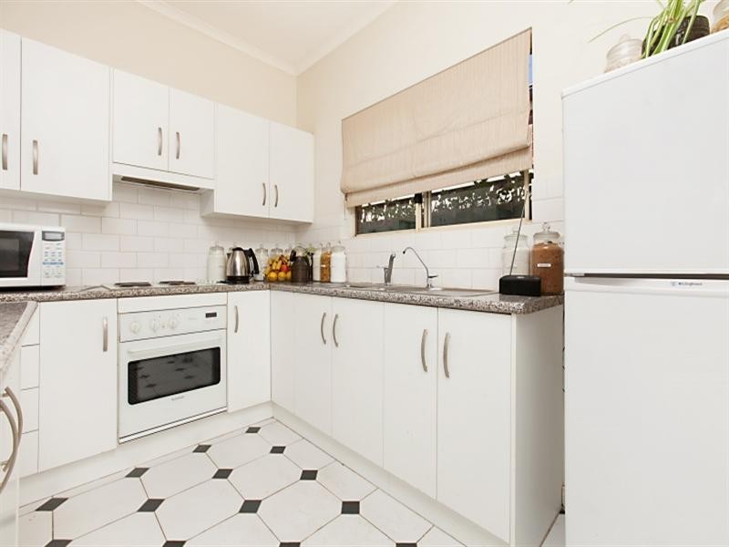 32 Regent Gardens Drive, Oakden SA 5086