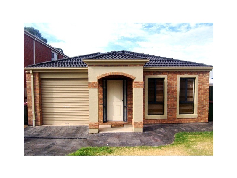 25 Mercedes Drive, Holden Hill SA 5088