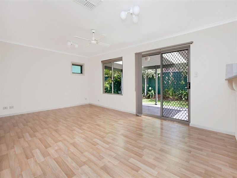 37 Hidcote Circuit, Oakden SA 5086