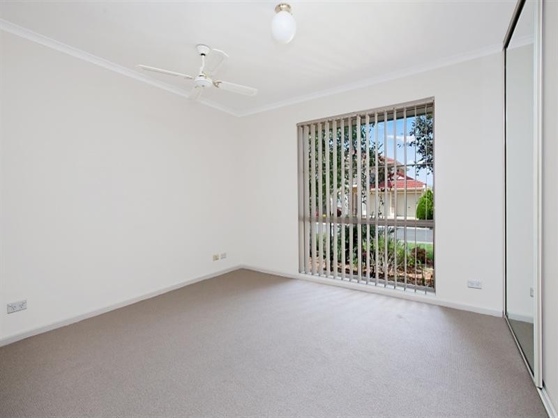 37 Hidcote Circuit, Oakden SA 5086