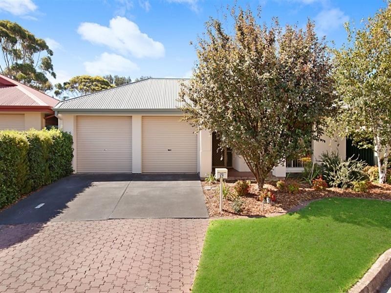 37 Hidcote Circuit, Oakden SA 5086
