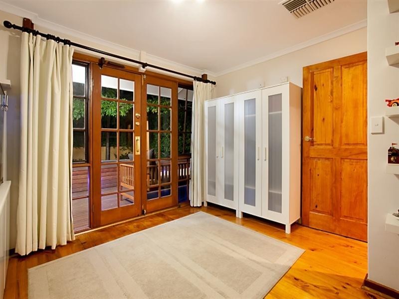 17 Landal Boulevard, Redwood Park SA 5097