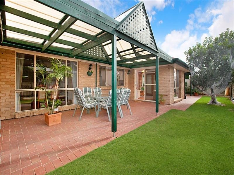 3 Thorngate Court, Oakden SA 5086