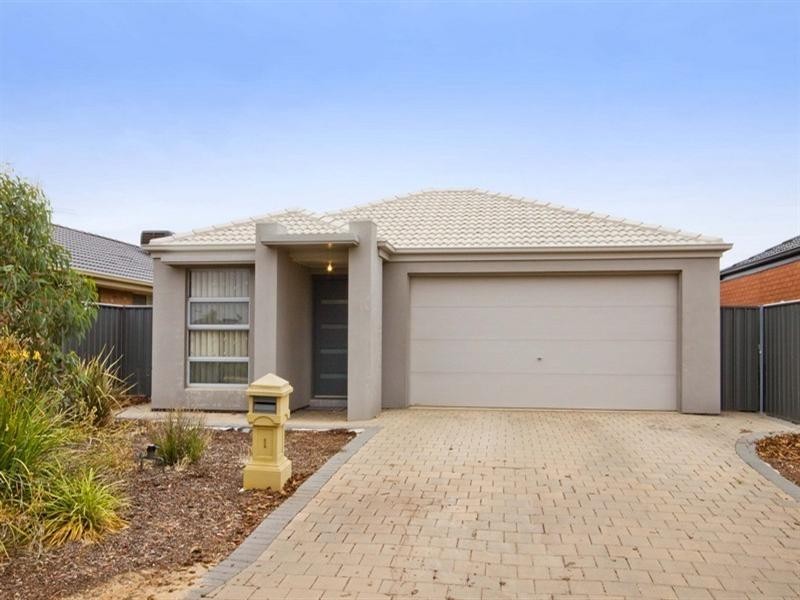 1 Mallee Court, Munno Para West SA 5115