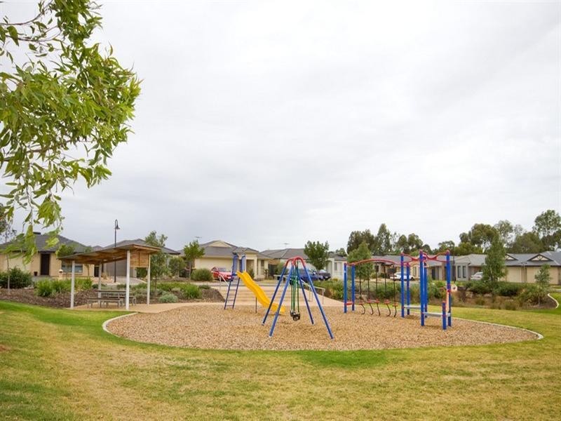 1 Mallee Court, Munno Para West SA 5115