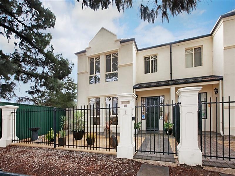 1/1 Elmglade Street, Oakden SA 5086