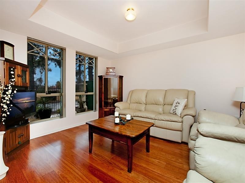 1/1 Elmglade Street, Oakden SA 5086