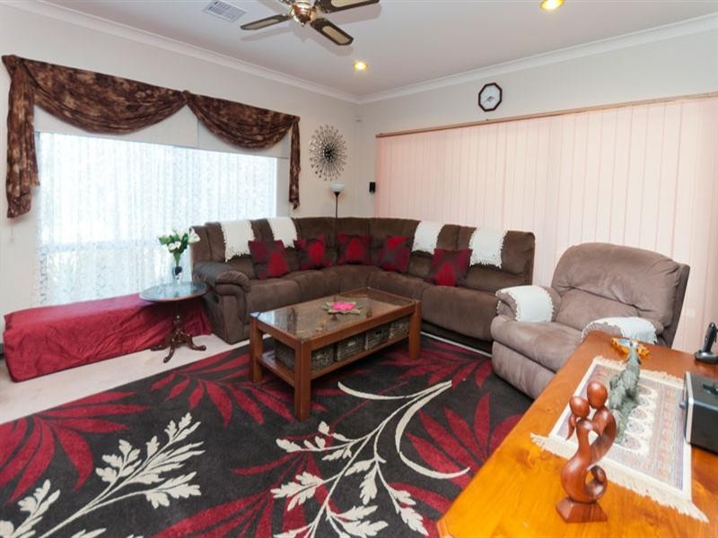 4 San Antonio Court, Wynn Vale SA 5127