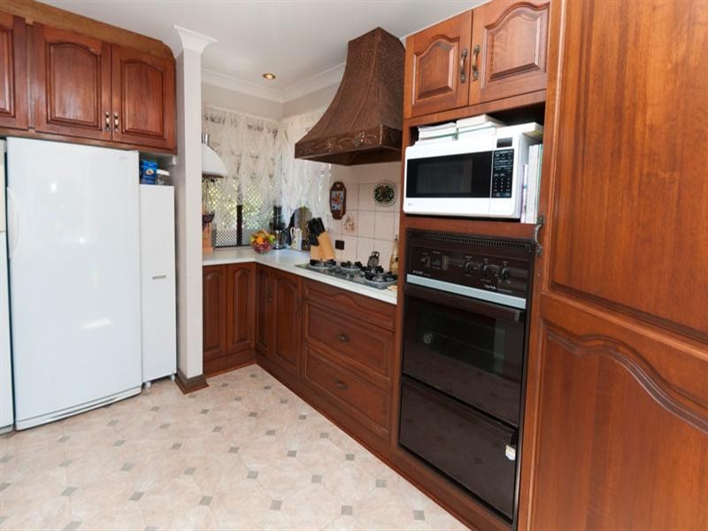 4 San Antonio Court, Wynn Vale SA 5127