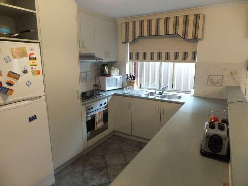 18 Farnborough Street, Oakden SA 5086