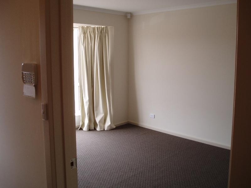 37 Waterside Drive, Burton SA 5110