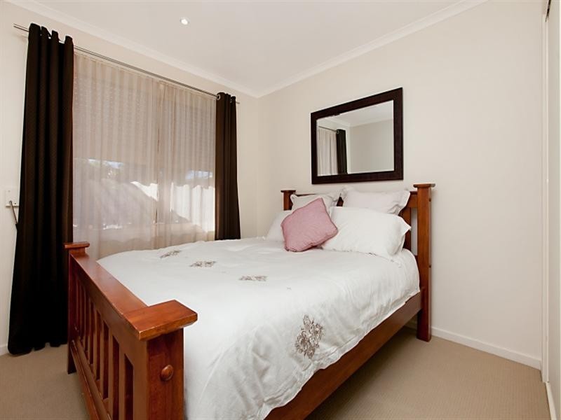 30 Victoria Drive, Oakden SA 5086