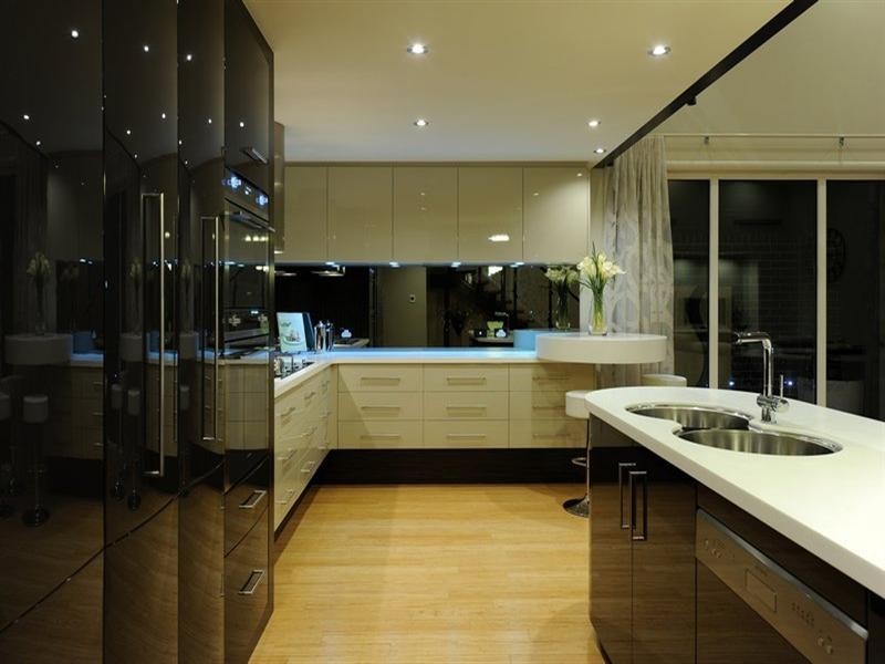 43 Isla Circuit, Mawson Lakes SA 5095