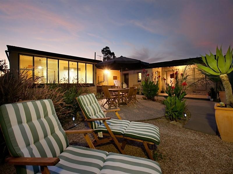 6 Day Avenue, Broadview SA 5083