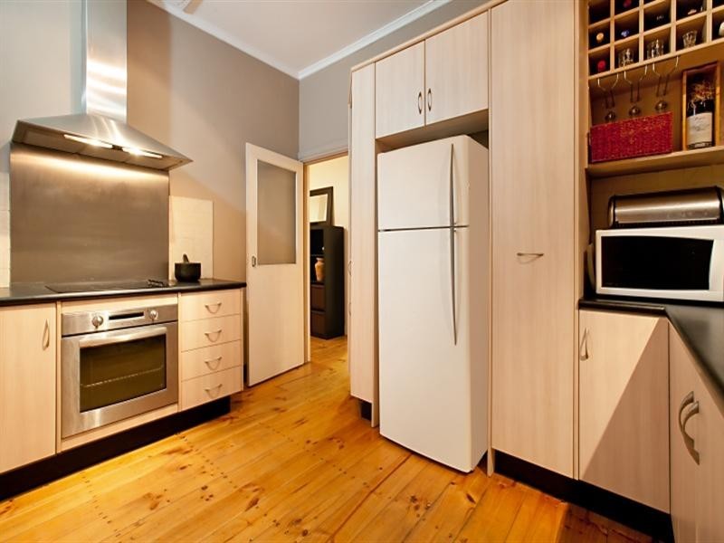 6 Day Avenue, Broadview SA 5083