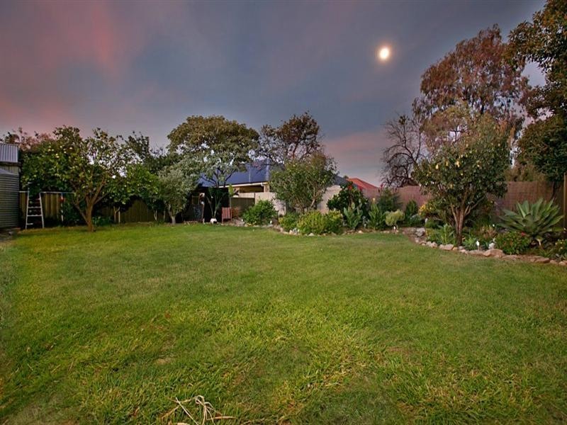 6 Day Avenue, Broadview SA 5083