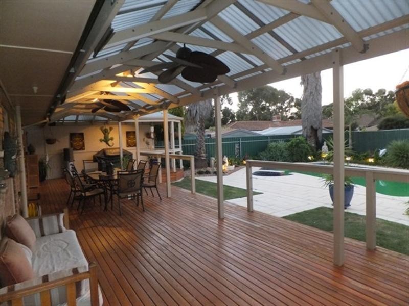 2 Fender Court, Paralowie SA 5108