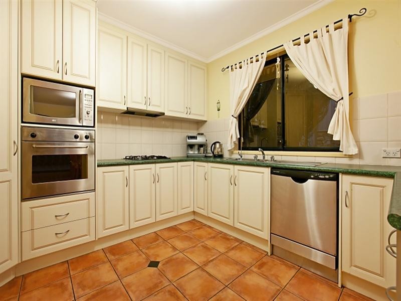 6 Beurre Court, Highbury SA 5089