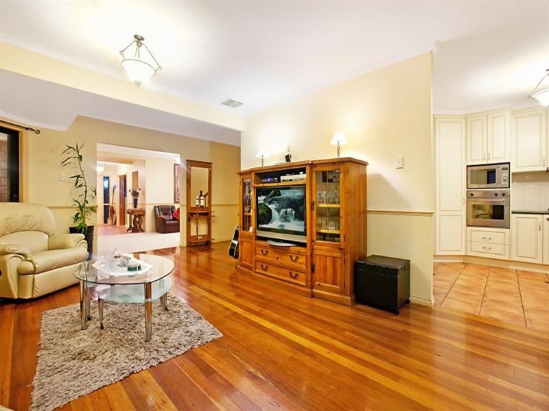 6 Beurre Court, Highbury SA 5089