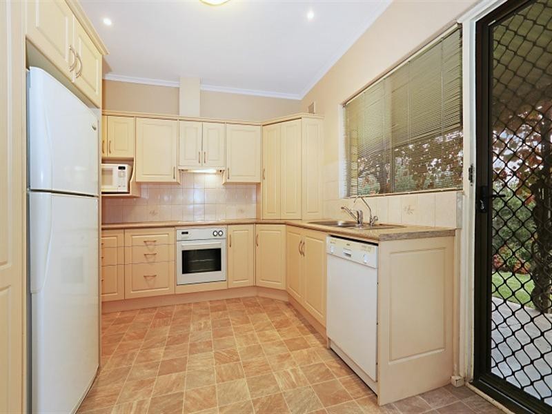 42 Burnbank Grove, Athelstone SA 5076