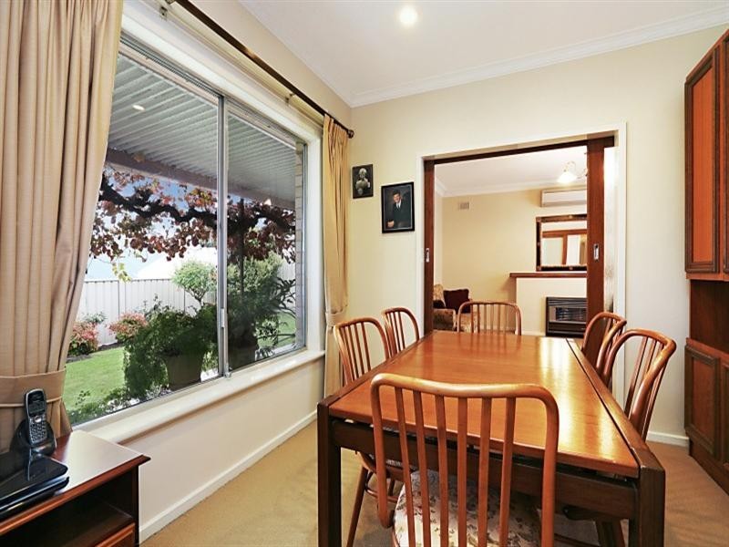 42 Burnbank Grove, Athelstone SA 5076