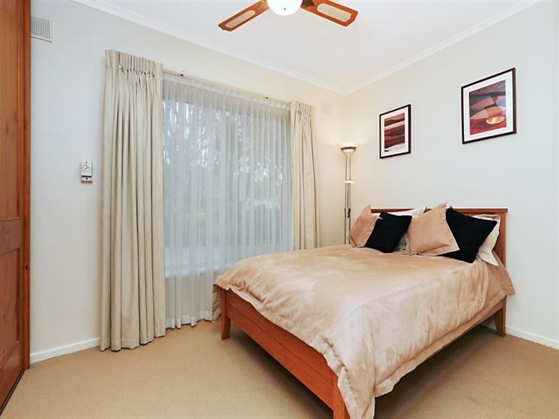 42 Burnbank Grove, Athelstone SA 5076