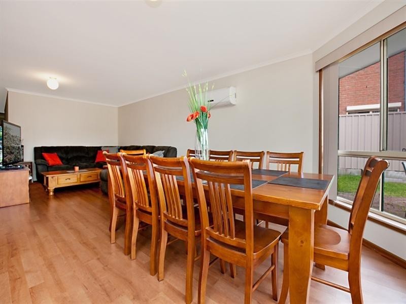 10 Thorpe Street, Oakden SA 5086