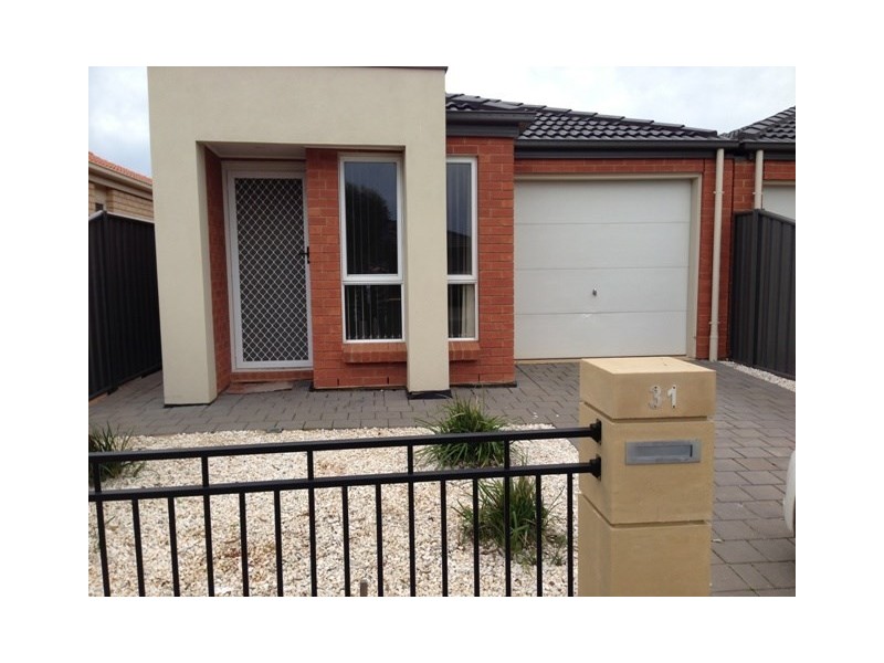 31 Lonsdale Crescent, Andrews Farm SA 5114