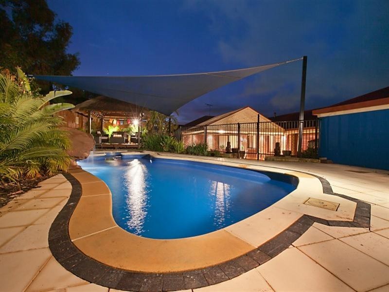 13 Austerlitz Court, Greenwith SA 5125