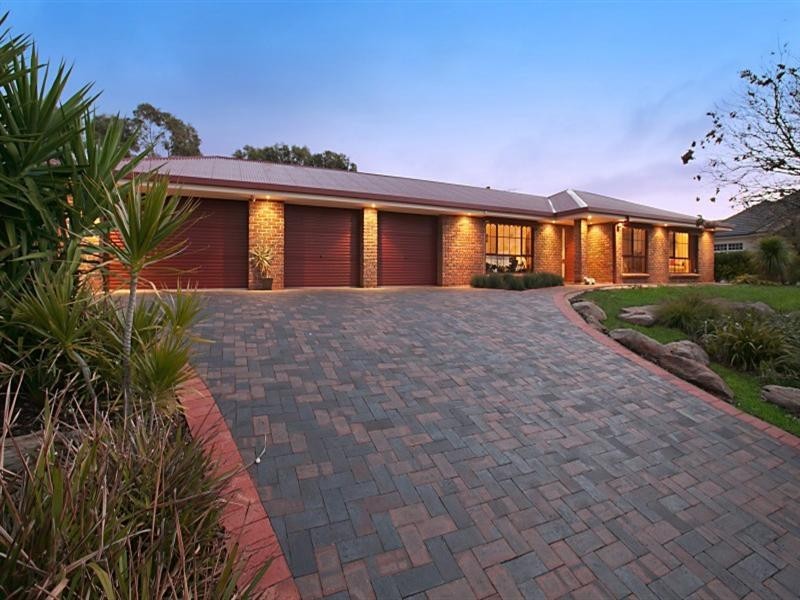 13 Austerlitz Court, Greenwith SA 5125