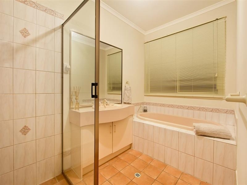 29 Victoria Drive, Oakden SA 5086