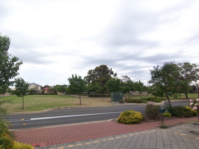 23 Conservatory Circuit, Oakden SA 5086